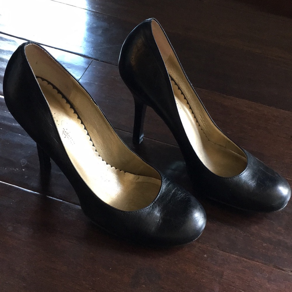 Jessica Simpson Classic Pumps